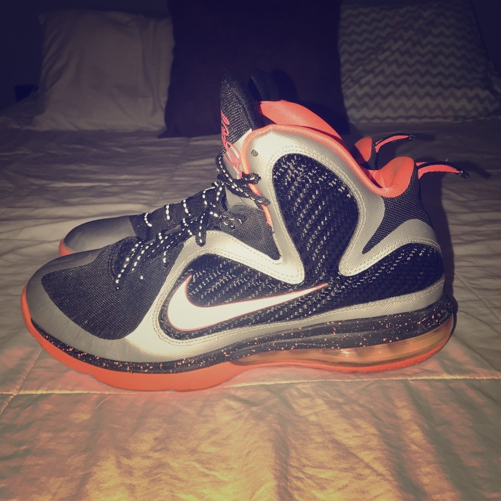 Nike Lebron 9 Mango